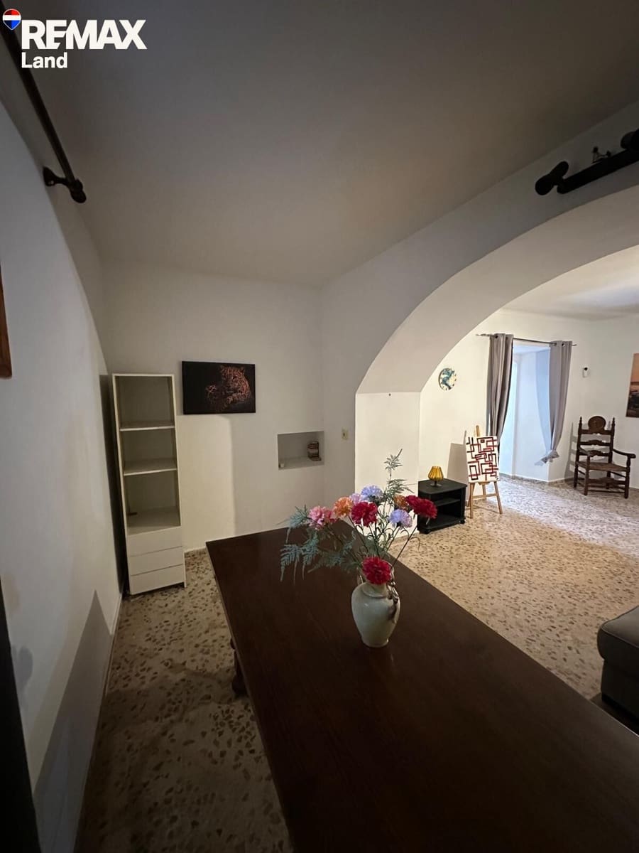 2 bedroom Villa for sale in Petra with garage - € 450,000 (Ref: 9605319)