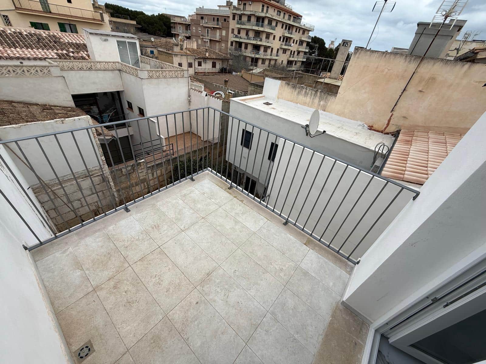 2 bedroom Townhouse for sale in Portocristo / Port de Manacor - € 300,000 (Ref: 9686368)