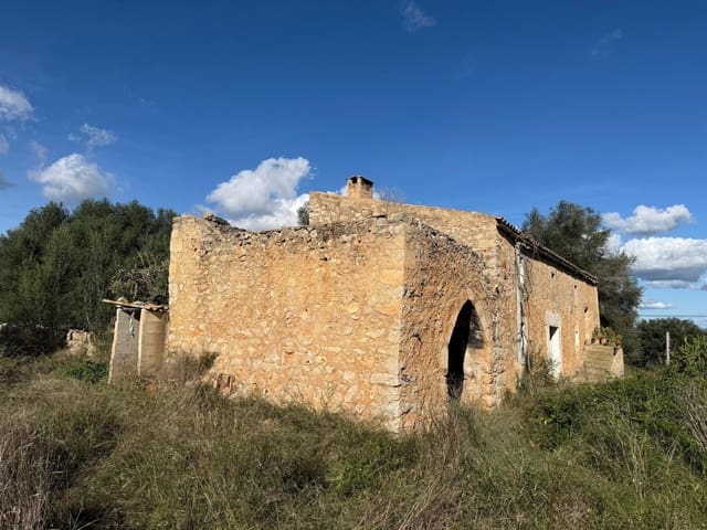 Finca/Country House for sale in Manacor - € 350,000 (Ref: 9686369)