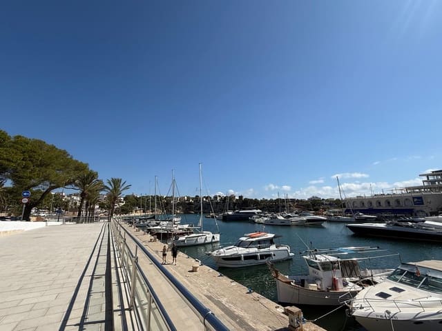 1 soveværelse Lejlighed til salg i Portocristo / Port de Manacor, Manacor - € 200.000 (Ref: 9686371)