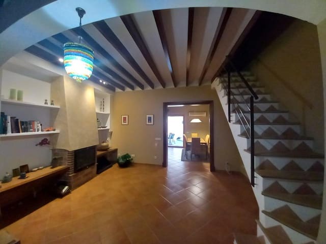 Appartement de 3 chambres à louer à Sa Pobla avec piscine - 1 500 € (Ref: 9690563)
