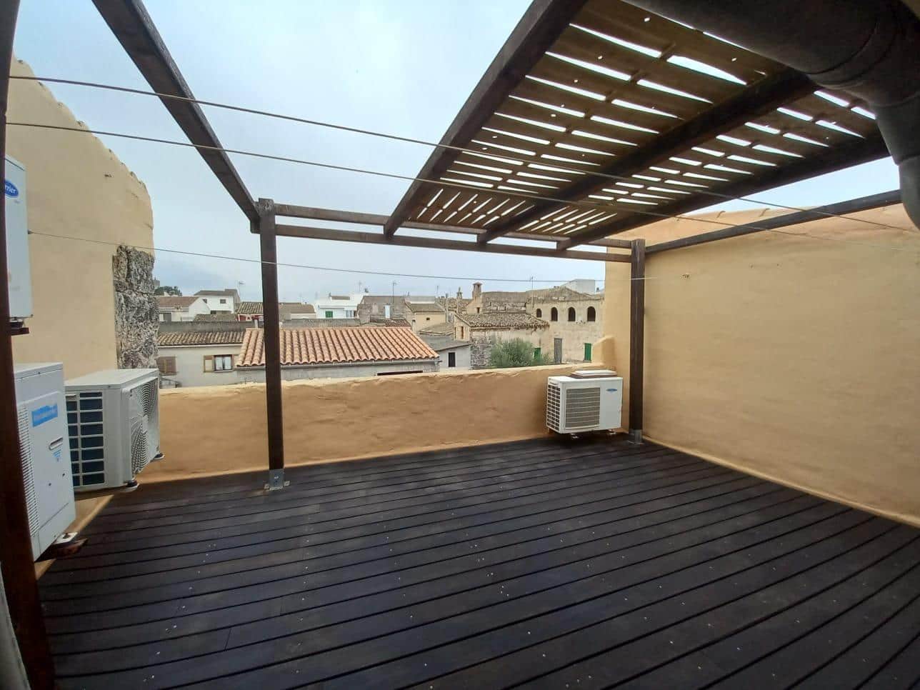 Appartement de 3 chambres à louer à Sa Pobla avec piscine - 1 500 € (Ref: 9690563)