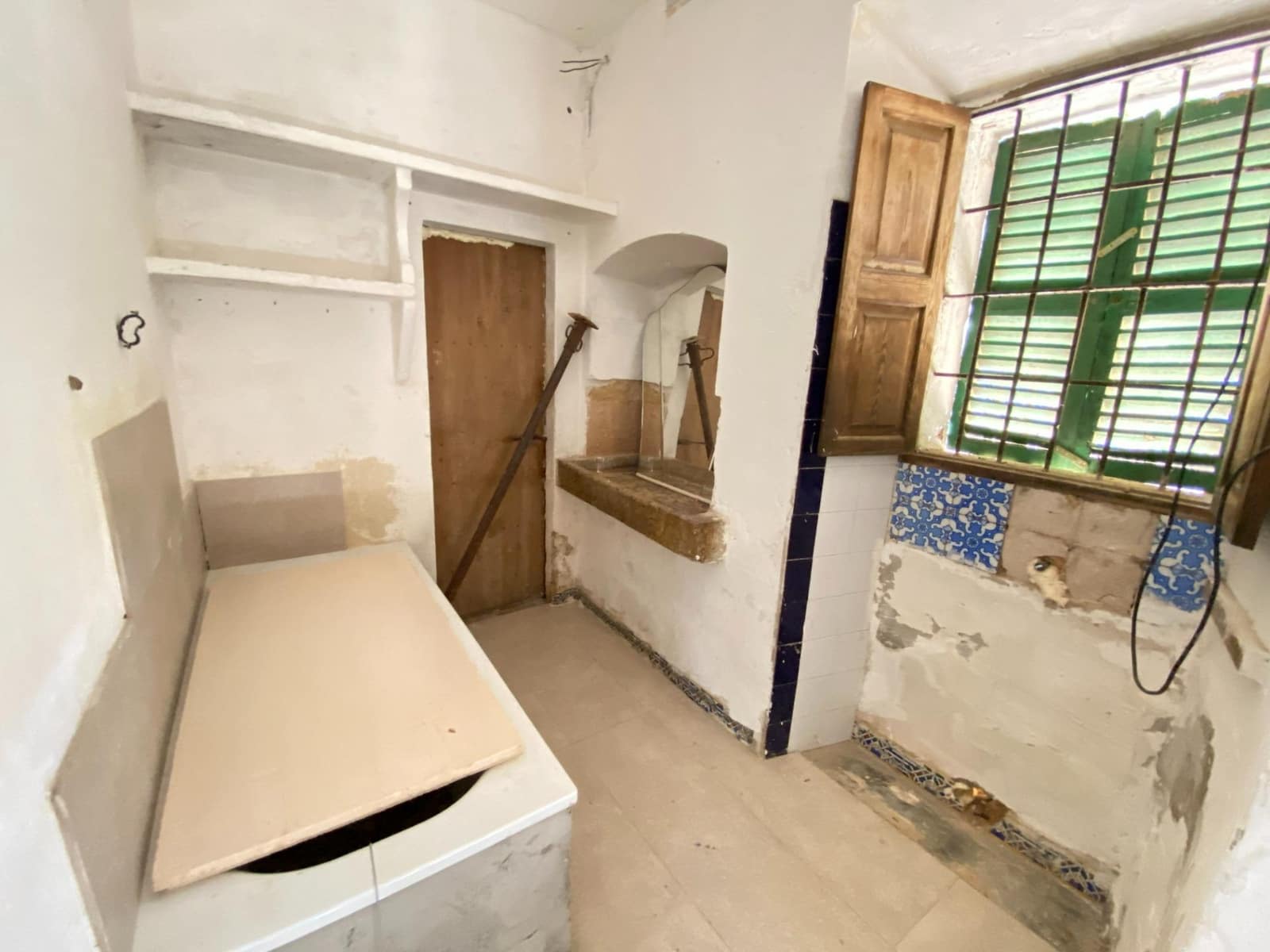 3 soveværelse Byhus til salg i Palma de Mallorca med garage - € 550.000 (Ref: 9794559)