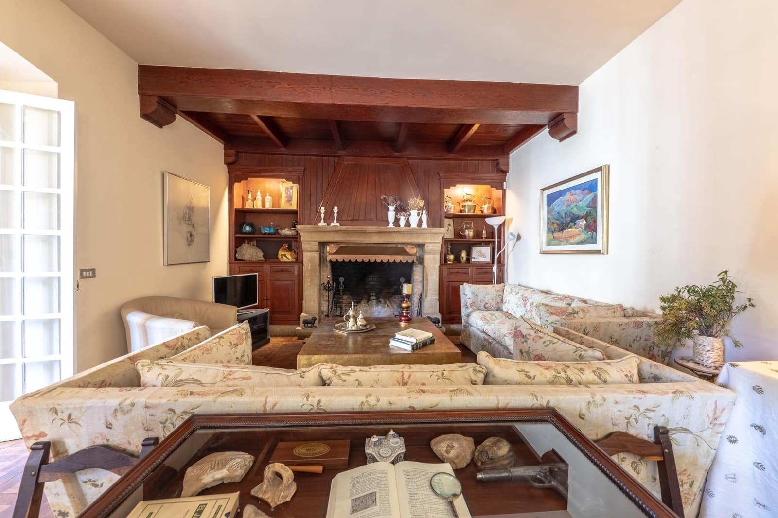 11 soveværelse Finca/Landehus til salg i Escorca med swimmingpool garage - € 6.000.000 (Ref: 9806439)