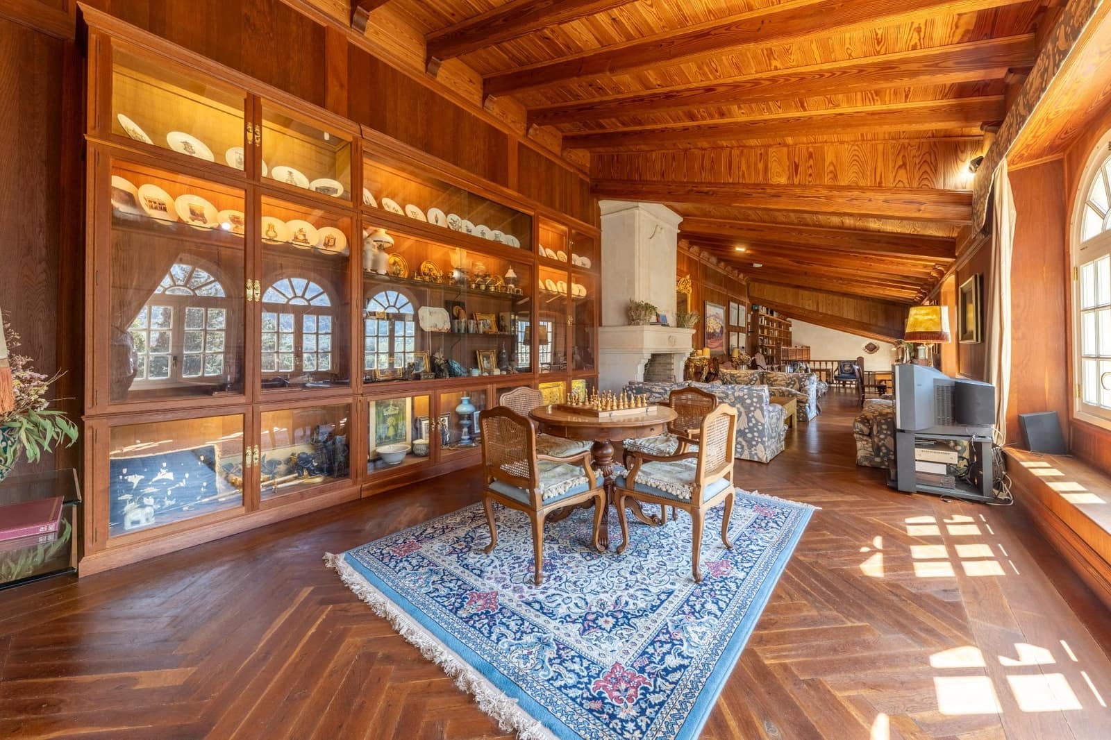 11 soveværelse Finca/Landehus til salg i Escorca med swimmingpool garage - € 6.000.000 (Ref: 9806439)