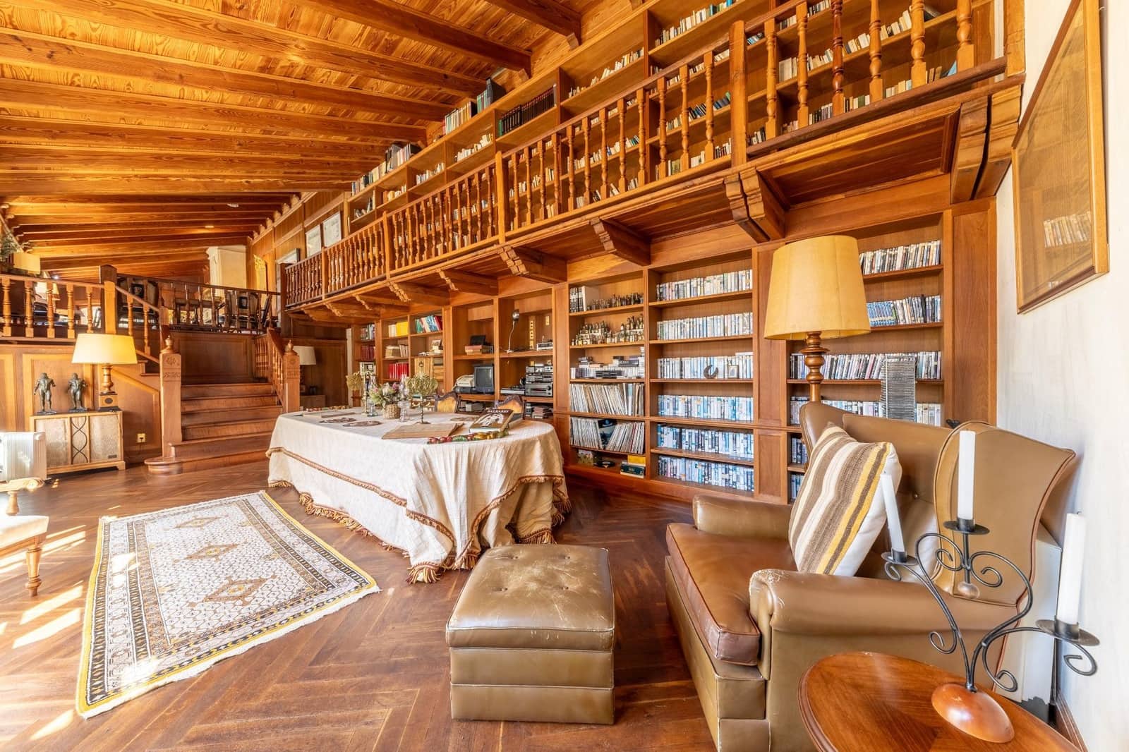 11 soveværelse Finca/Landehus til salg i Escorca med swimmingpool garage - € 6.000.000 (Ref: 9806439)