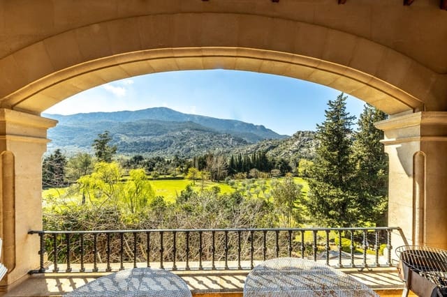 11 soveværelse Finca/Landehus til salg i Escorca med swimmingpool garage - € 6.000.000 (Ref: 9806439)