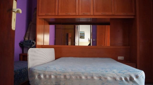 Casa de 9 habitaciones en Torredembarra en venta con garaje - 200.000 € (Ref: 9617919)