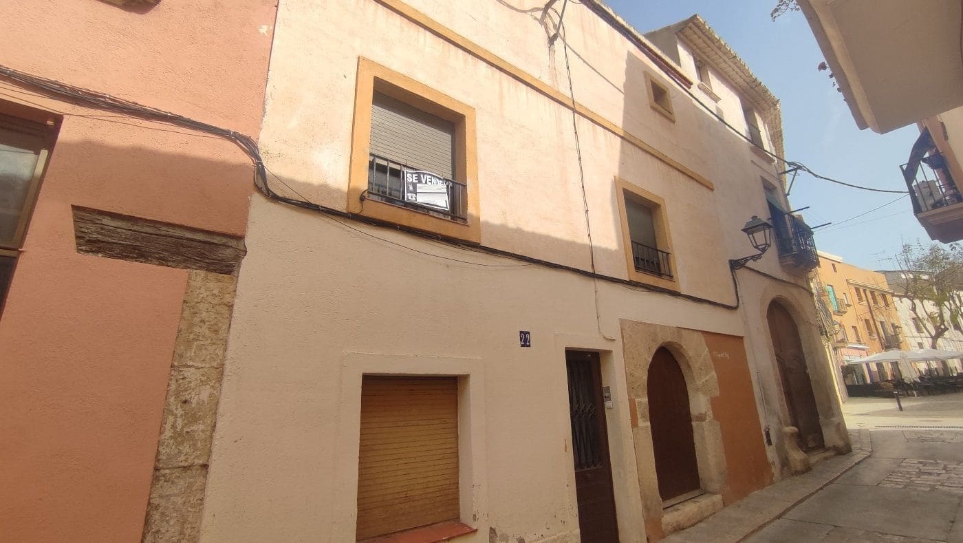 9 sovrum Hus till salu i Torredembarra med garage - 200 000 € (Ref: 9617919)