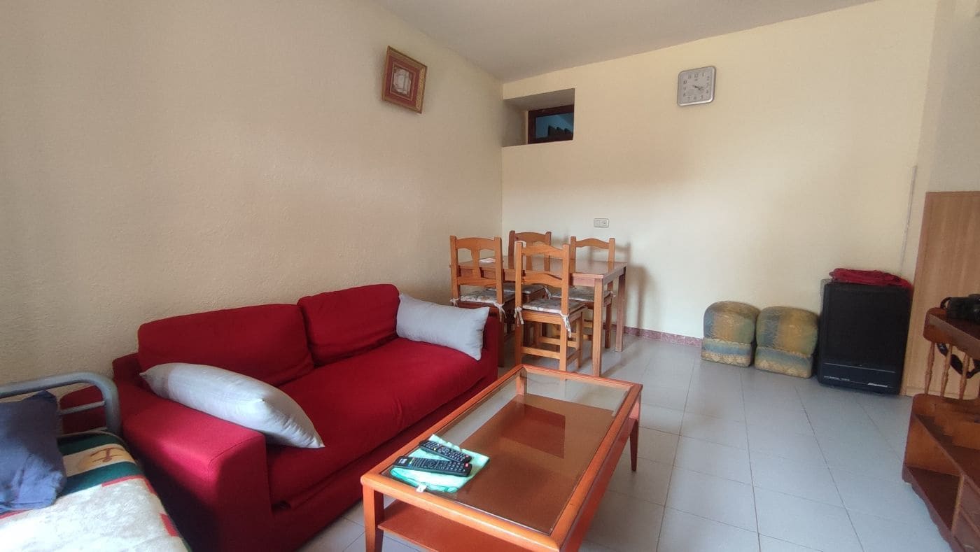 9 sovrum Hus till salu i Torredembarra med garage - 200 000 € (Ref: 9617919)