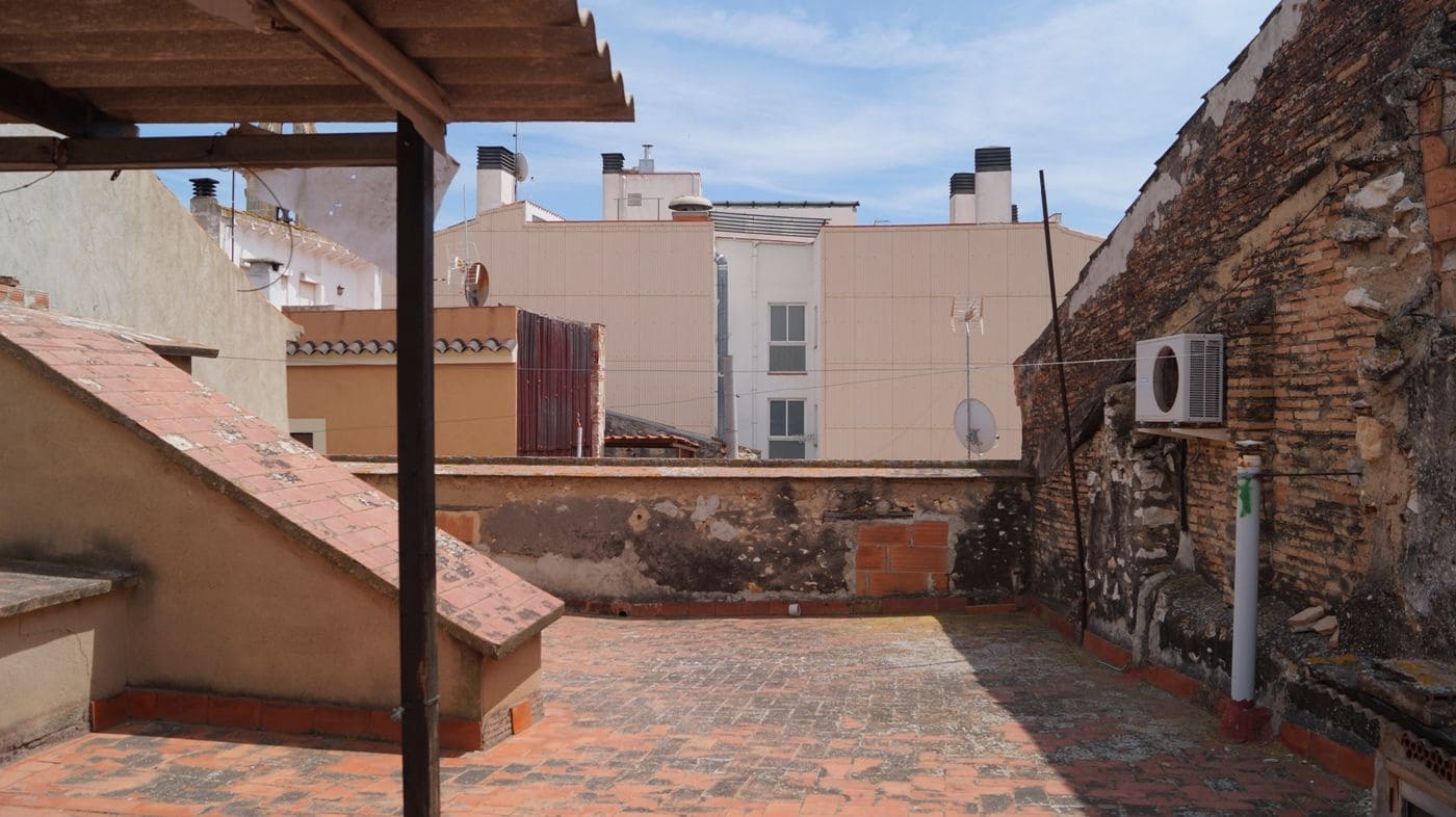 9 sovrum Hus till salu i Torredembarra med garage - 200 000 € (Ref: 9617919)