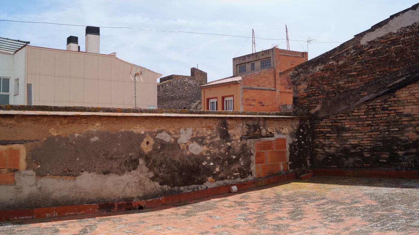 9 sovrum Hus till salu i Torredembarra med garage - 200 000 € (Ref: 9617919)