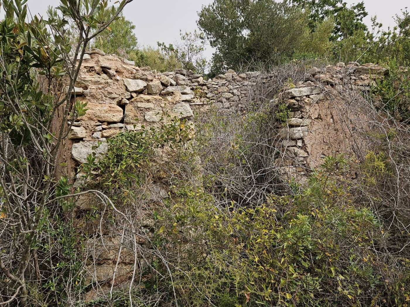 Mark till salu i Pratdip - 24 000 € (Ref: 9617924)