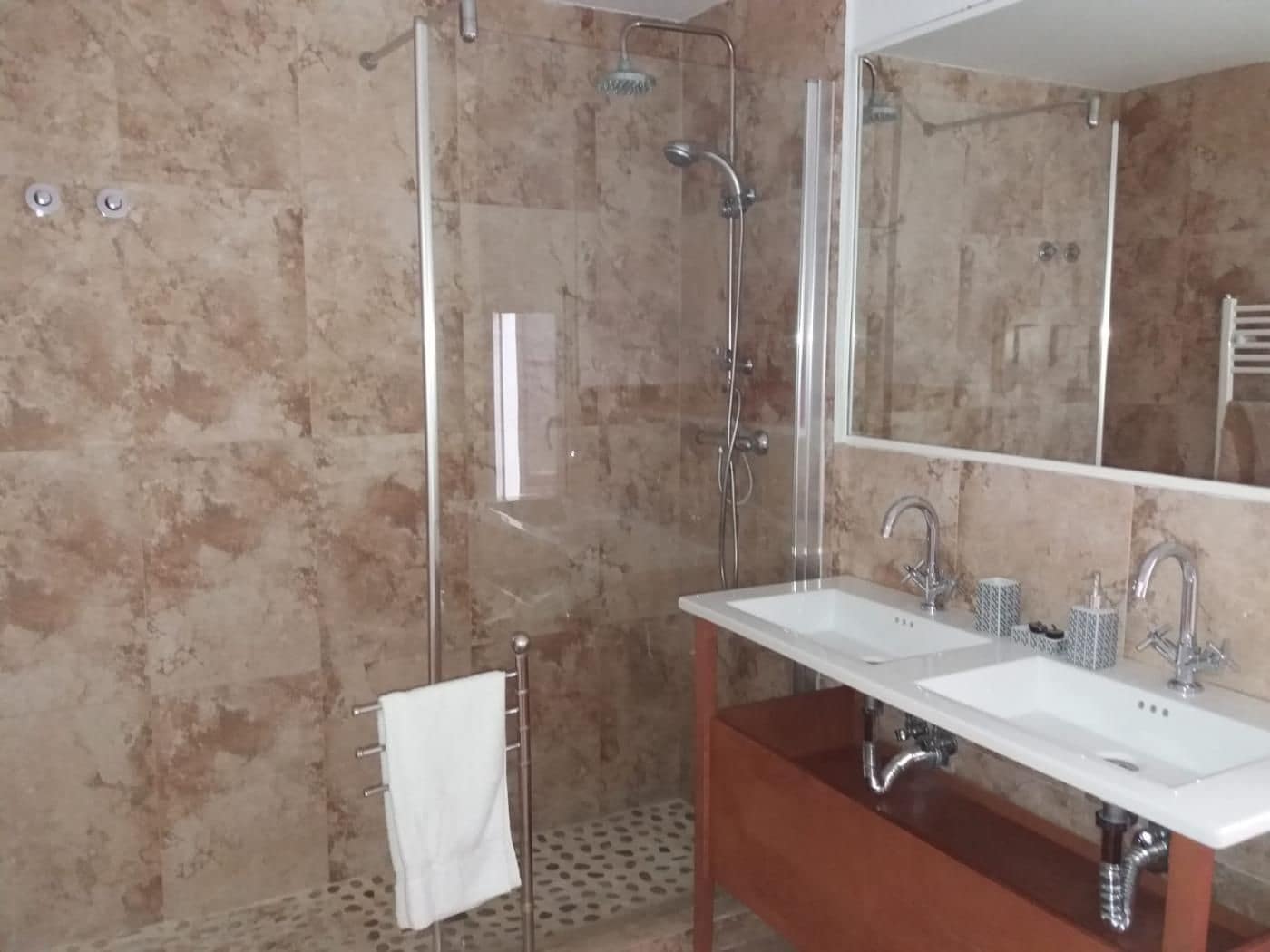 10 makuuhuone Hotelli myytävänä paikassa Morella - 995 000 € (Ref: 9617930)