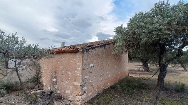 Finka/Dom wiejski na sprzedaż w Rasquera - 35 000 € (Ref: 9617932)