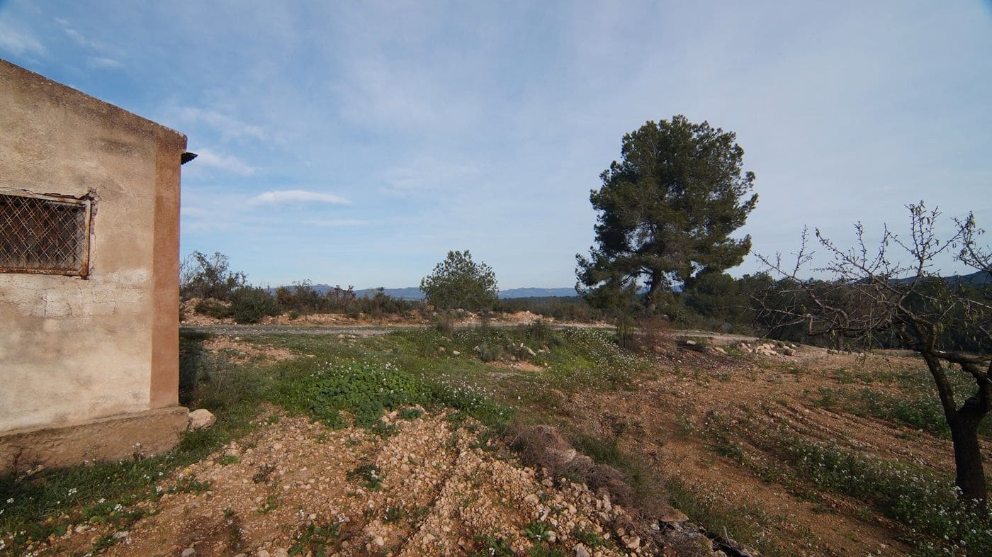 Finka/Dom wiejski na sprzedaż w Rasquera - 35 000 € (Ref: 9617938)