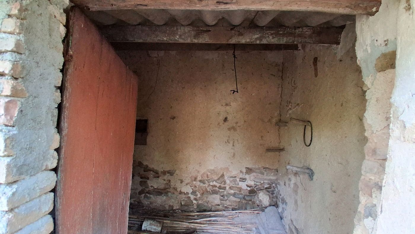 Mark till salu i Falset - 25 000 € (Ref: 9617940)