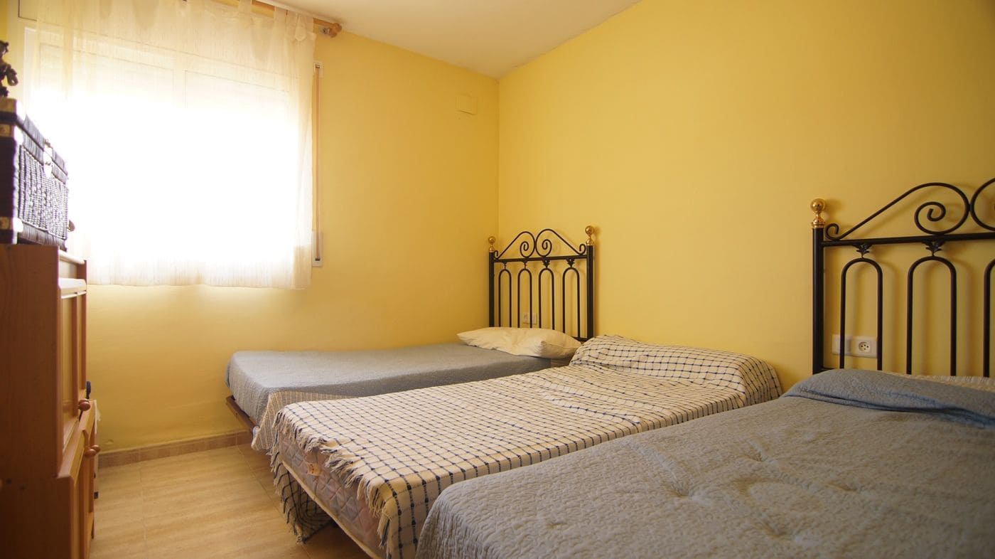 6 bedroom Finca/Country House for sale in Reus with garage - € 400,000 (Ref: 9617945)