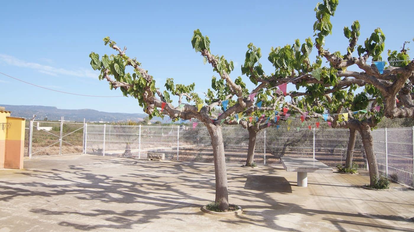 6 bedroom Finca/Country House for sale in Reus with garage - € 400,000 (Ref: 9617945)