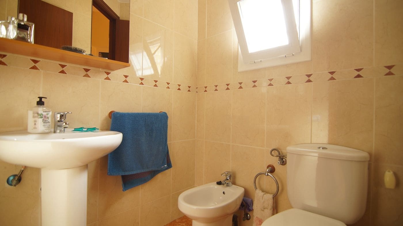 6 bedroom Finca/Country House for sale in Reus with garage - € 400,000 (Ref: 9617945)