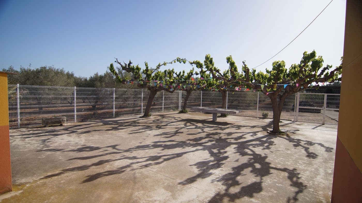 6 bedroom Finca/Country House for sale in Reus with garage - € 400,000 (Ref: 9617945)