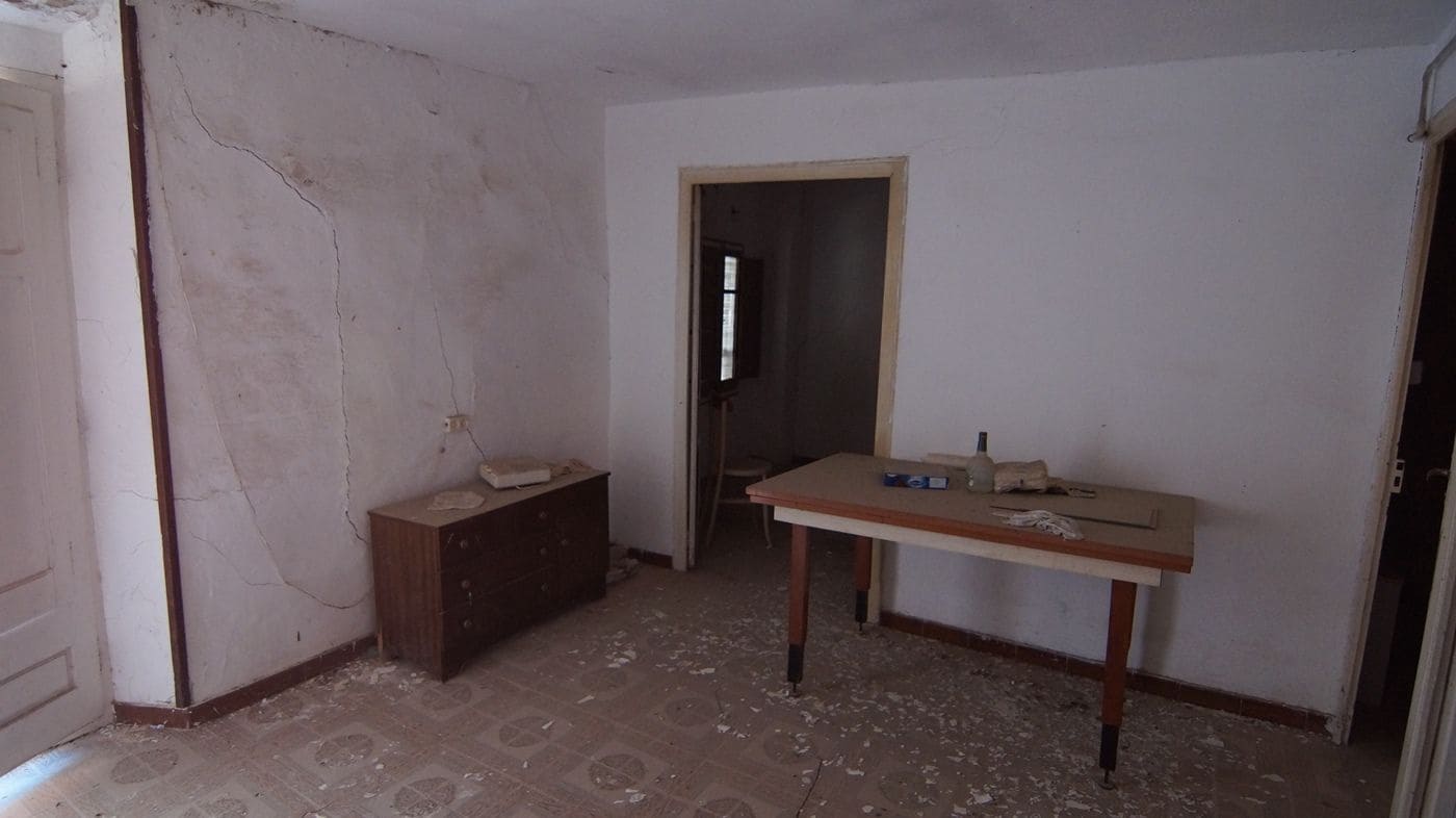 3 chambre Maison de Ville à vendre à Rasquera - 23 000 € (Ref: 9617946)