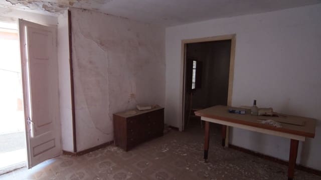 3 chambre Maison de Ville à vendre à Rasquera - 23 000 € (Ref: 9617946)