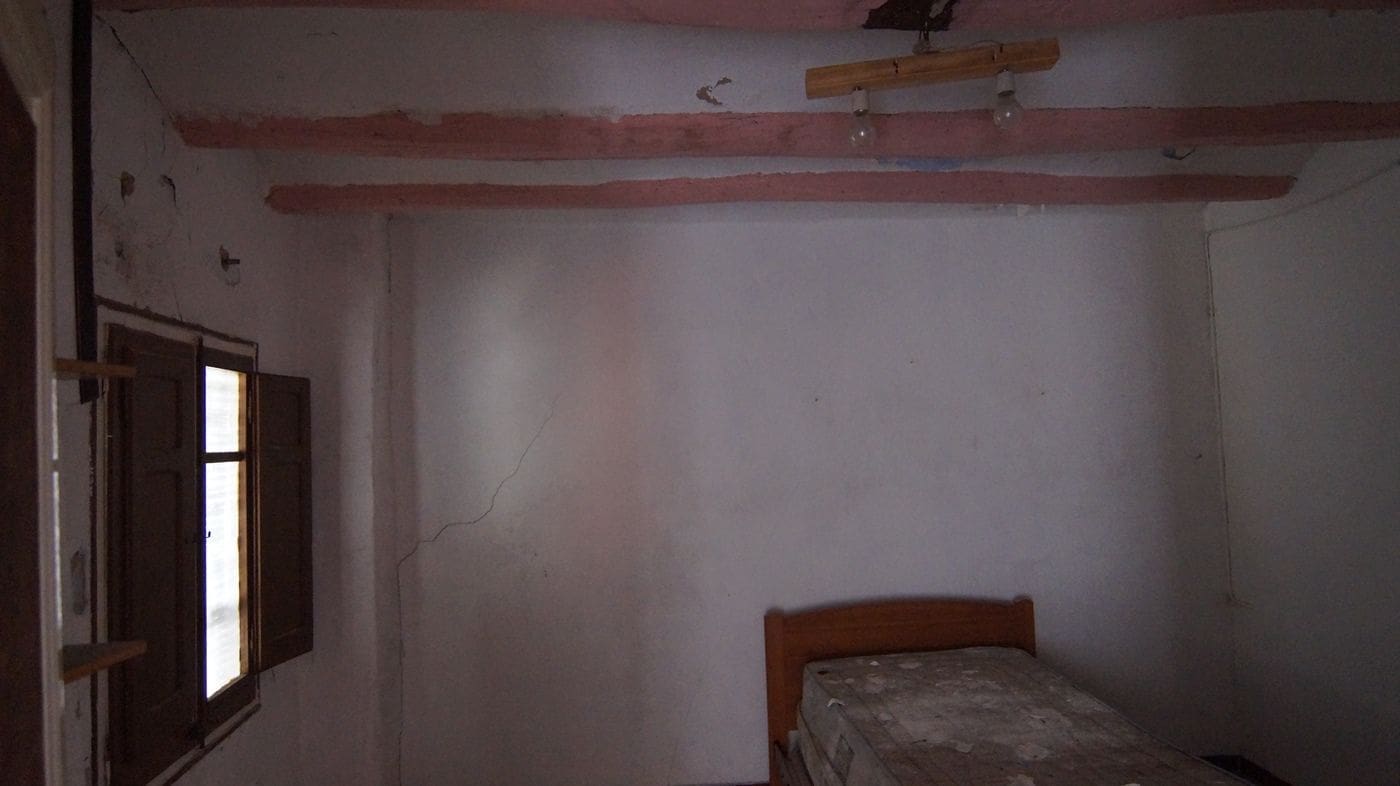 3 chambre Maison de Ville à vendre à Rasquera - 23 000 € (Ref: 9617946)