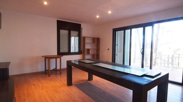 5 soveværelse Villa til salg i El Catllar - € 360.000 (Ref: 9617949)