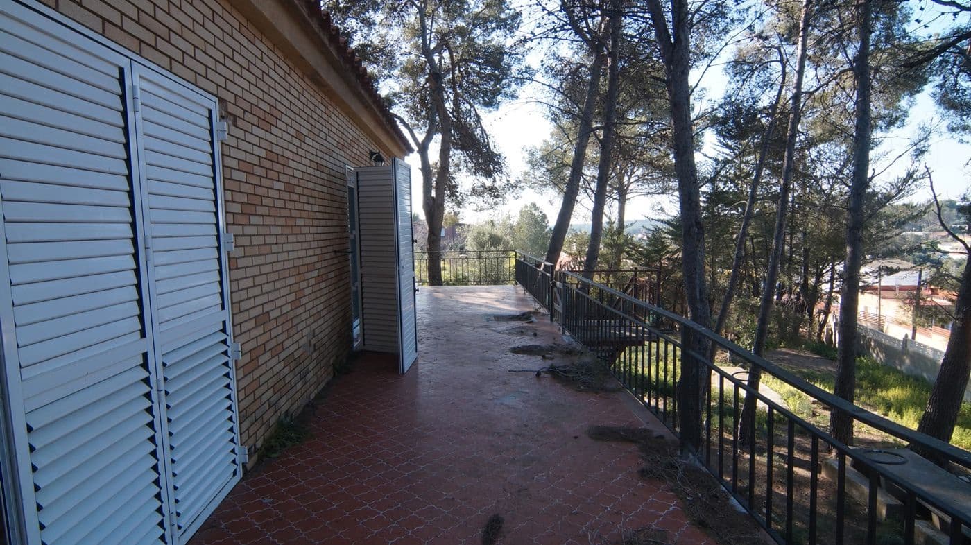 5 sypialnia Willa na sprzedaż w El Catllar z basenem garażem - 360 000 € (Ref: 9617949)