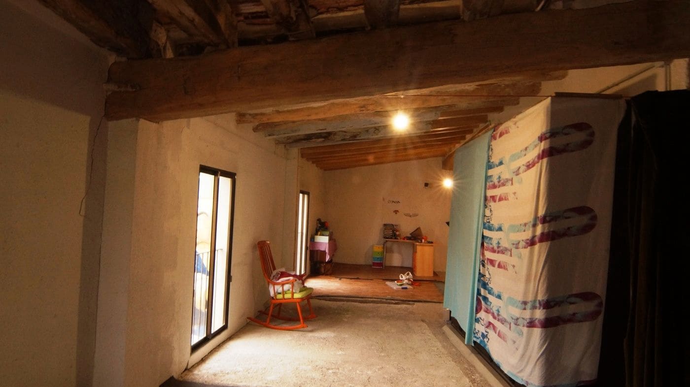 2 quarto Moradia Geminada para venda em Mora d'Ebre com garagem - 135 000 € (Ref: 9617950)