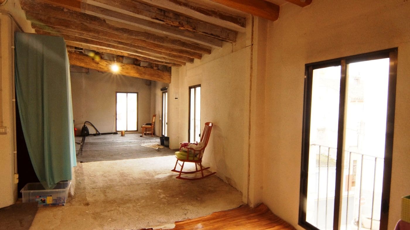 2 quarto Moradia Geminada para venda em Mora d'Ebre com garagem - 135 000 € (Ref: 9617950)