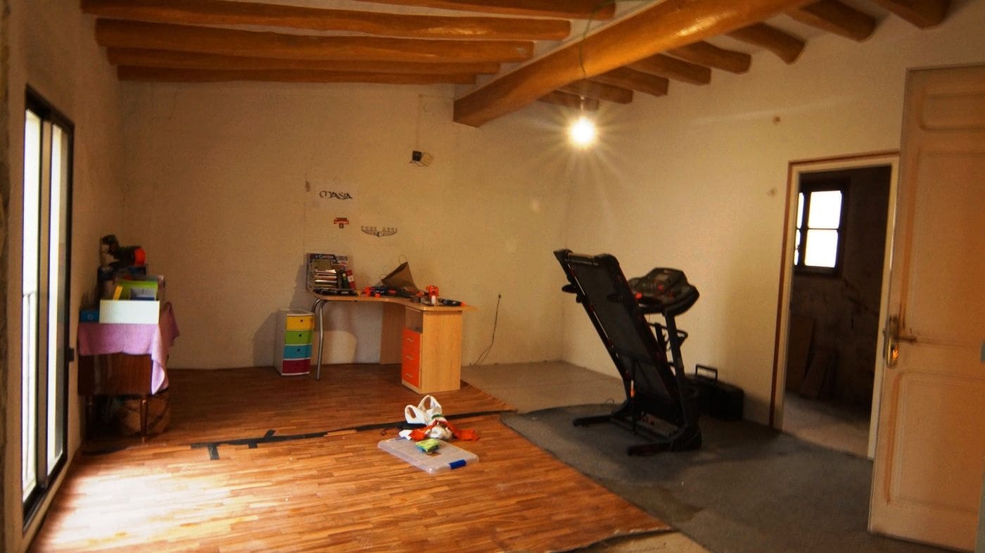 2 quarto Moradia Geminada para venda em Mora d'Ebre com garagem - 135 000 € (Ref: 9617950)