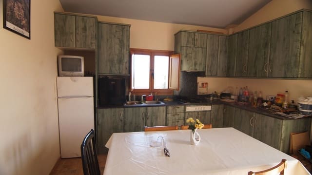 2 makuuhuone Maalaistalo myytävänä paikassa Miravet - 140 000 € (Ref: 9617953)