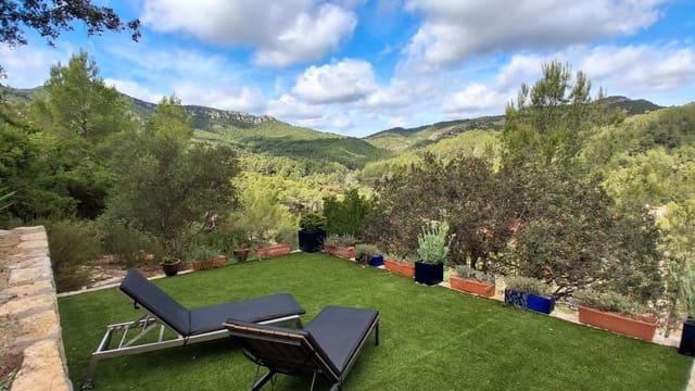 5 slaapkamer Villa te koop in Pratdip - € 425.000 (Ref: 9617955)