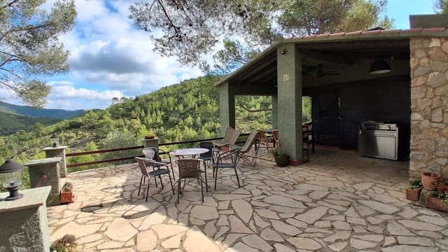 5 slaapkamer Villa te koop in Pratdip - € 425.000 (Ref: 9617955)