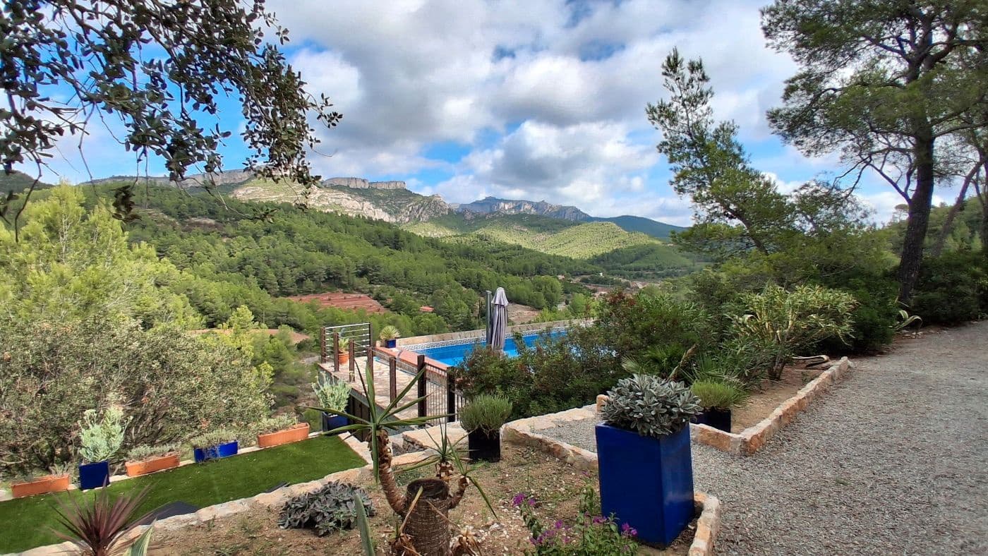 5 sovrum Villa till salu i Pratdip med pool garage - 425 000 € (Ref: 9617955)