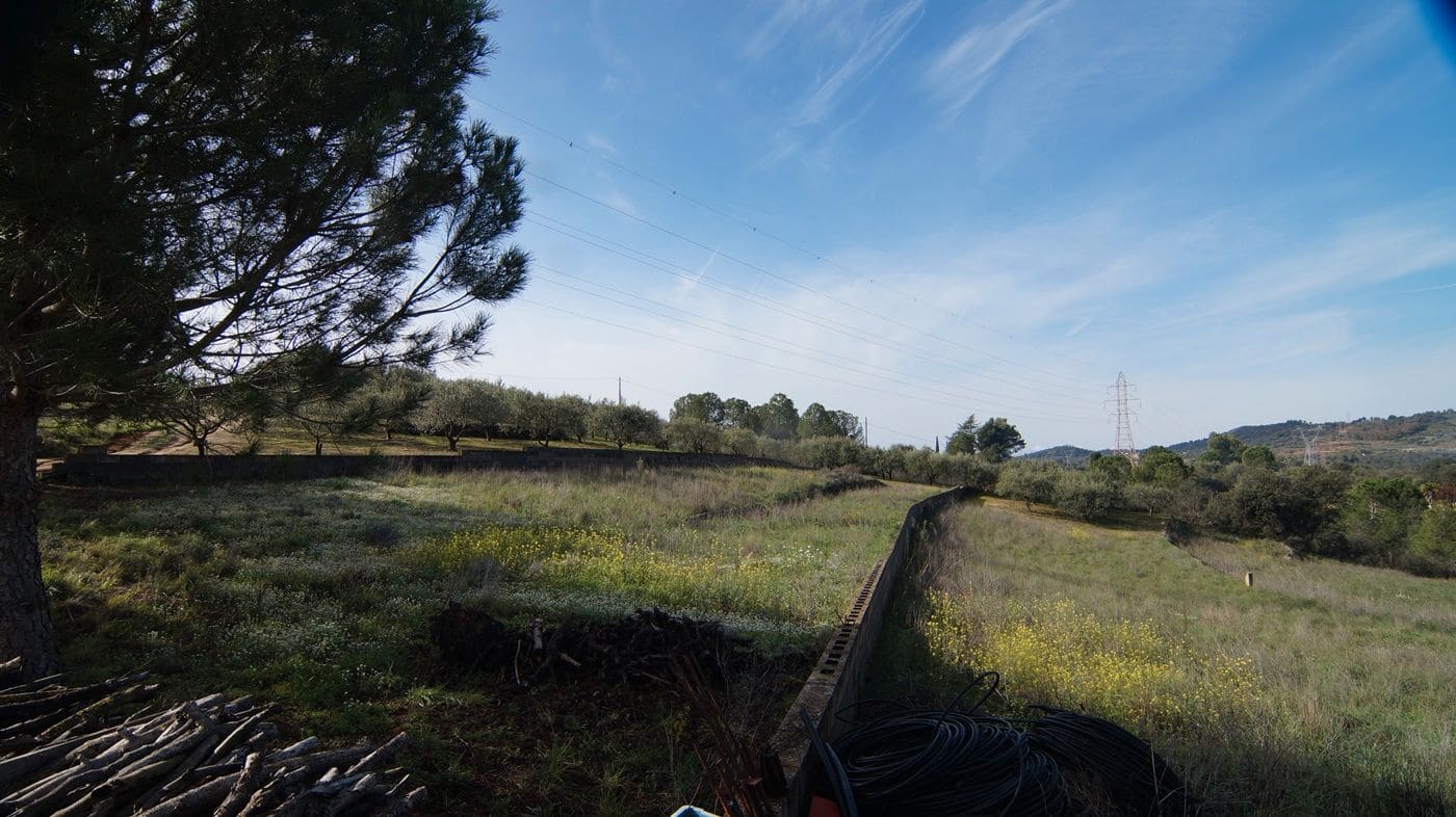 Finca/Hus på landet till salu i Falset - 140 000 € (Ref: 9617956)