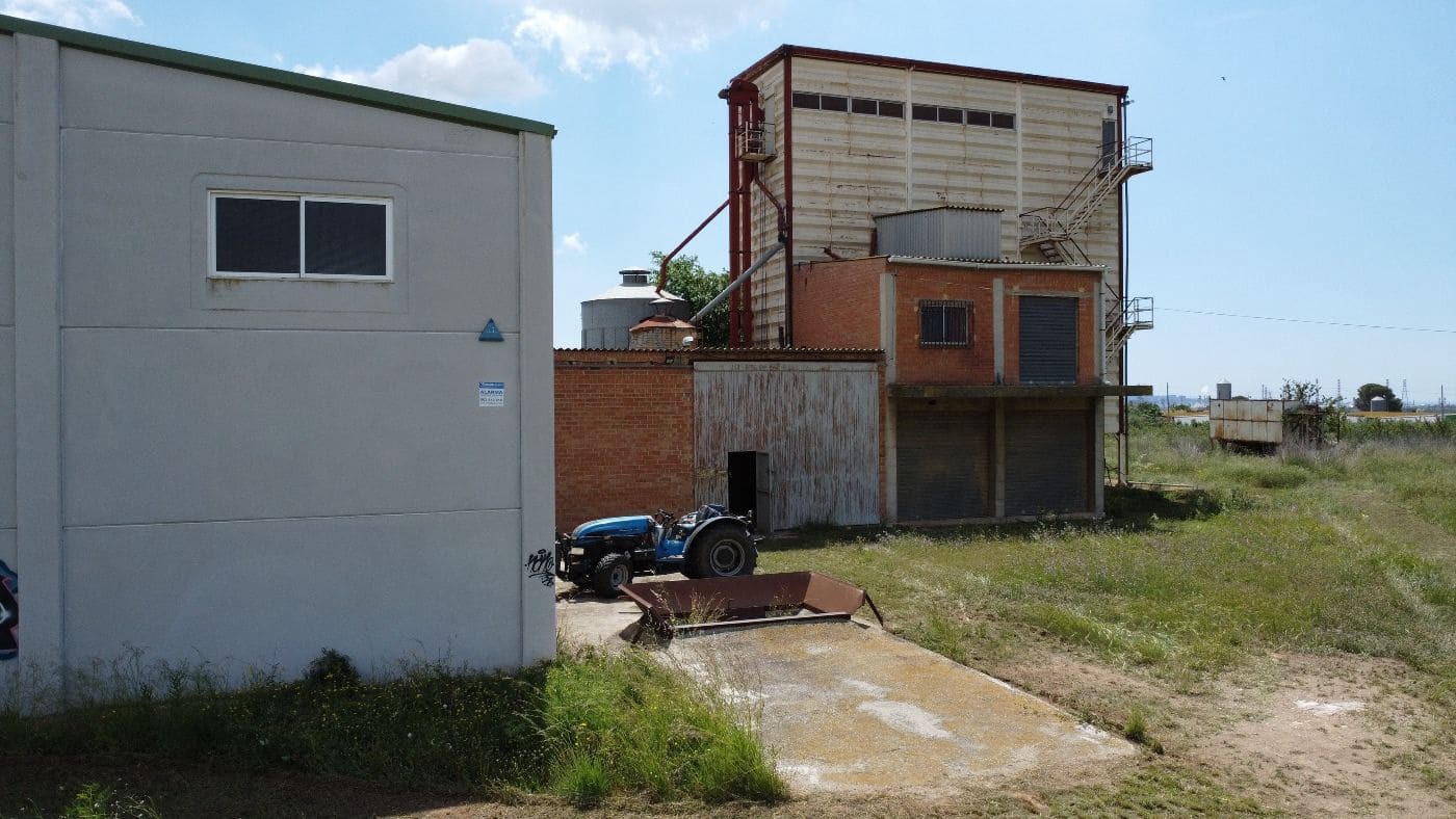 Commercieel te koop in Vilallonga del Camp - € 600.000 (Ref: 9617960)