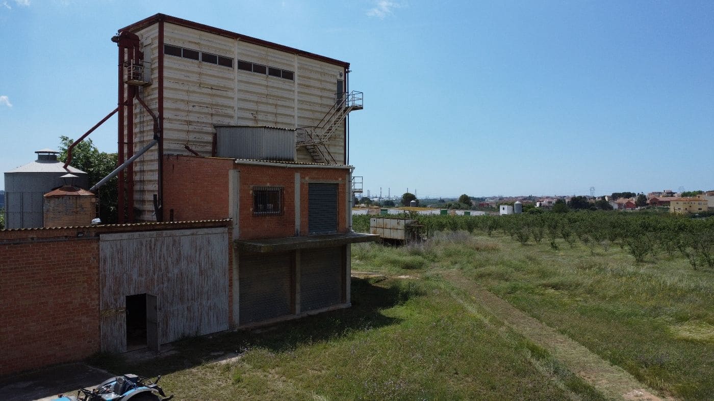 Commercieel te koop in Vilallonga del Camp - € 600.000 (Ref: 9617960)