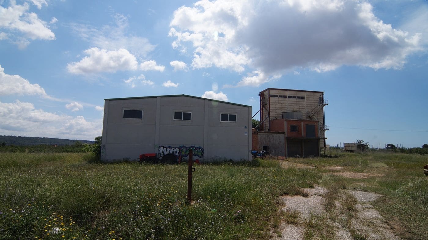 Commercieel te koop in Vilallonga del Camp - € 600.000 (Ref: 9617960)