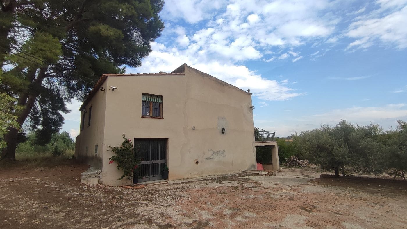 5 chambre Finca/Maison de Campagne à vendre à Valls avec garage - 195 000 € (Ref: 9617961)