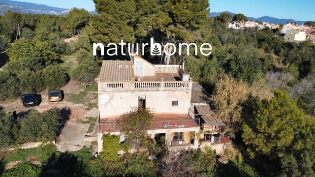 5 slaapkamer Finca/Landhuis te koop in Valls met garage - € 195.000 (Ref: 9617961)