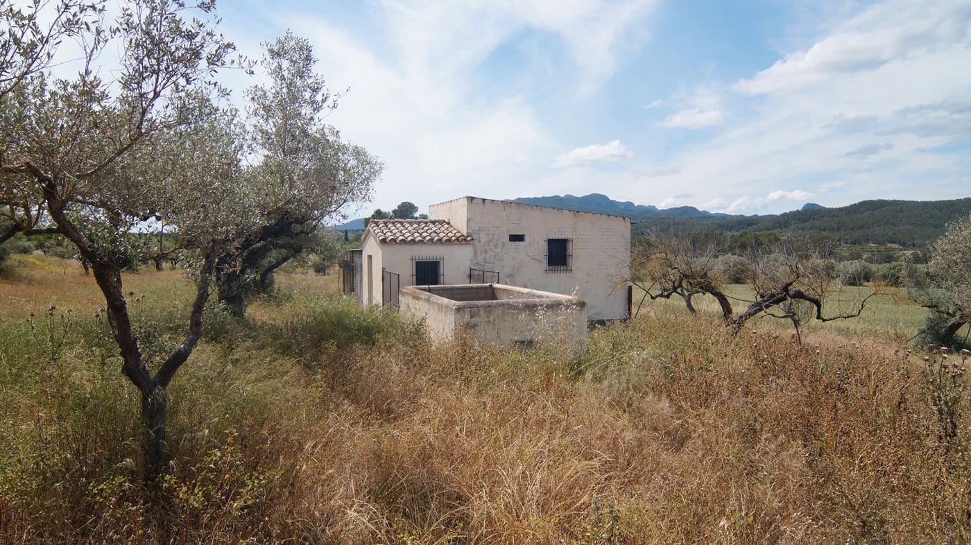 Finca/Herregård til salgs i Ginestar - € 230 000 (Ref: 9617963)