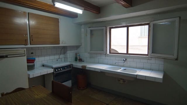 4 sypialnia Dom na sprzedaż w Ginestar - 42 000 € (Ref: 9617966)