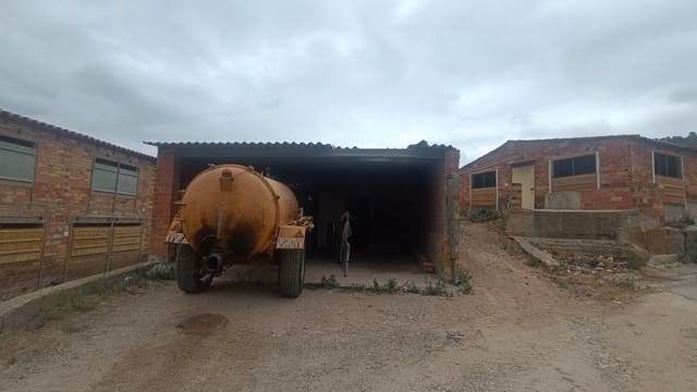 Erhverv til salg i Tivissa - € 350.000 (Ref: 9617967)