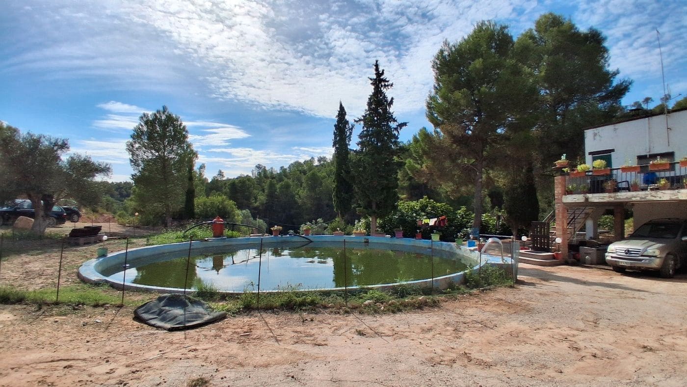 3 soveværelse Finca/Landehus til salg i Flix med garage - € 310.000 (Ref: 9617969)