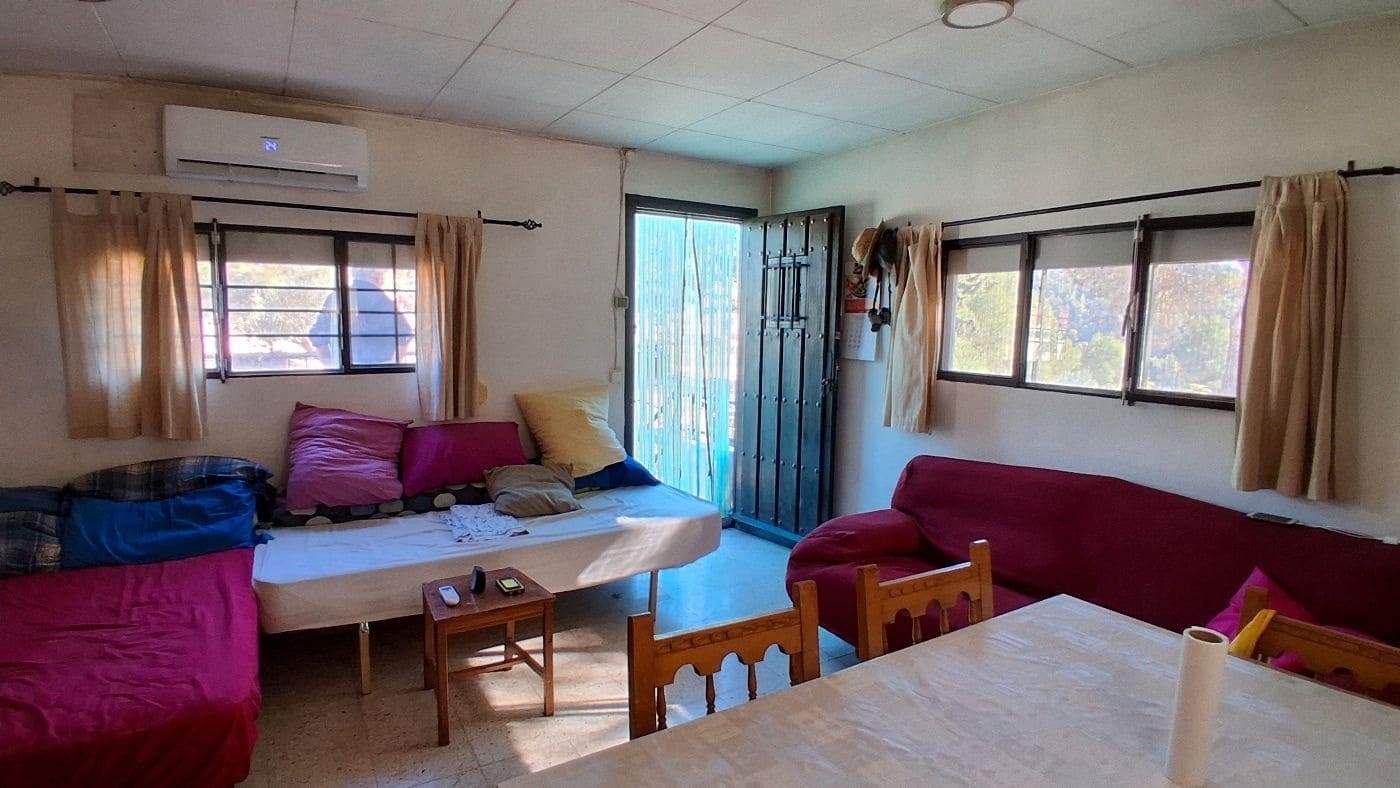 3 soveværelse Finca/Landehus til salg i Flix med garage - € 310.000 (Ref: 9617969)