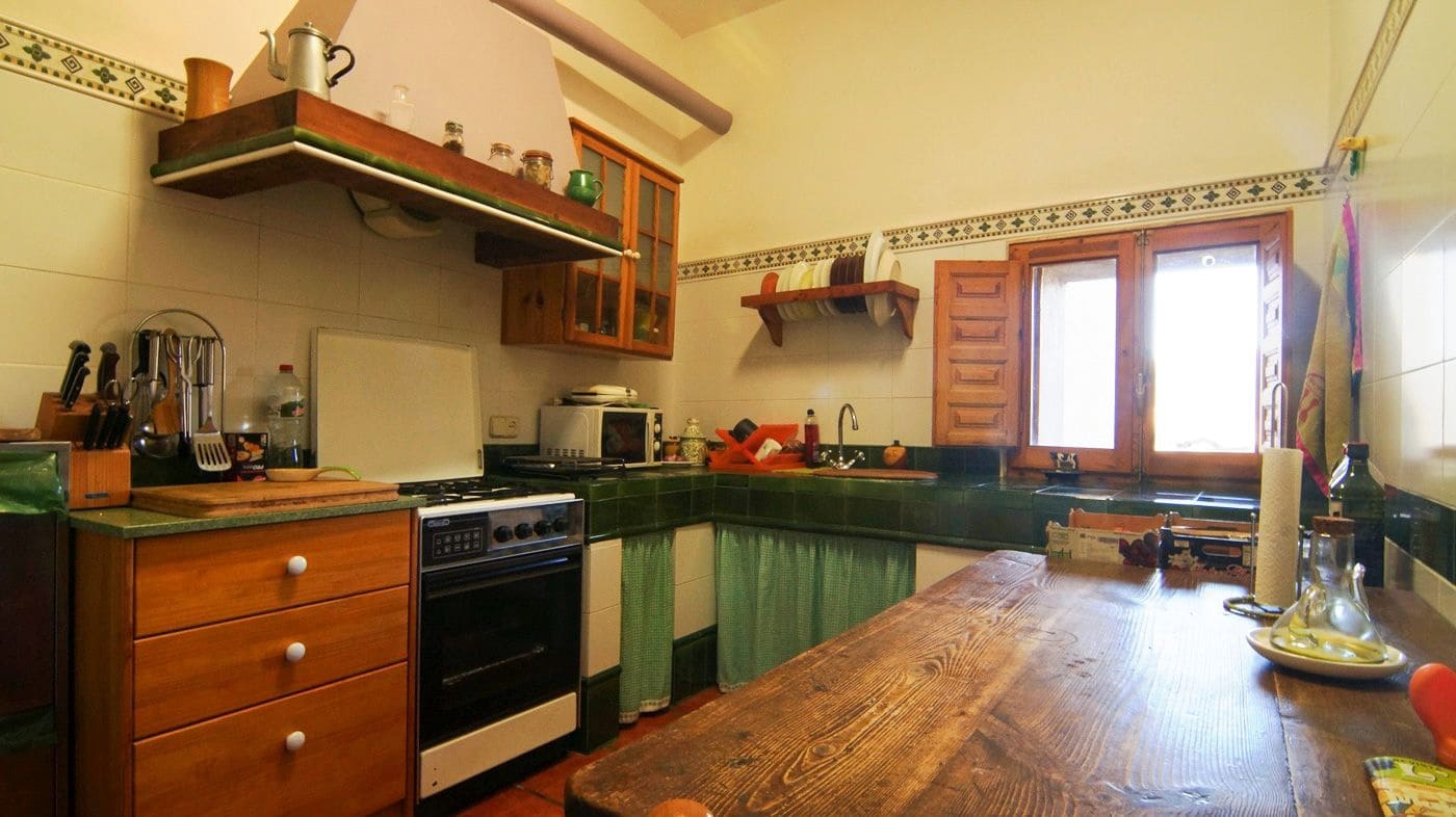 4 slaapkamer Huis te koop in Garcia - € 240.000 (Ref: 9628025)