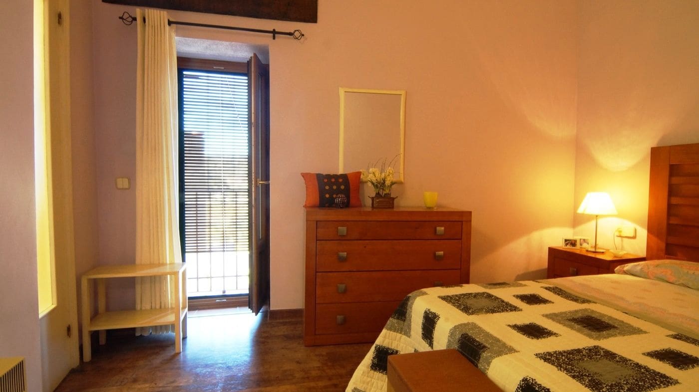 4 slaapkamer Huis te koop in Garcia - € 240.000 (Ref: 9628025)